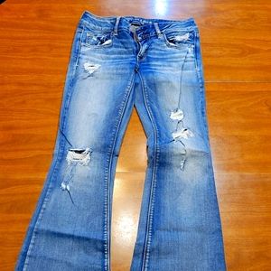 AMERICAN EAGLE ARTIST JEANS
